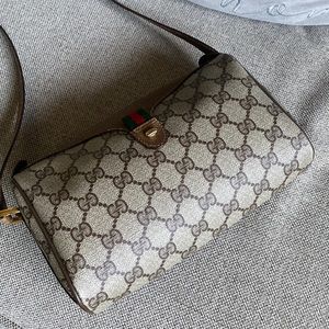 Gucci GG crossbody bag, gently used, Preloved and ready for a new home